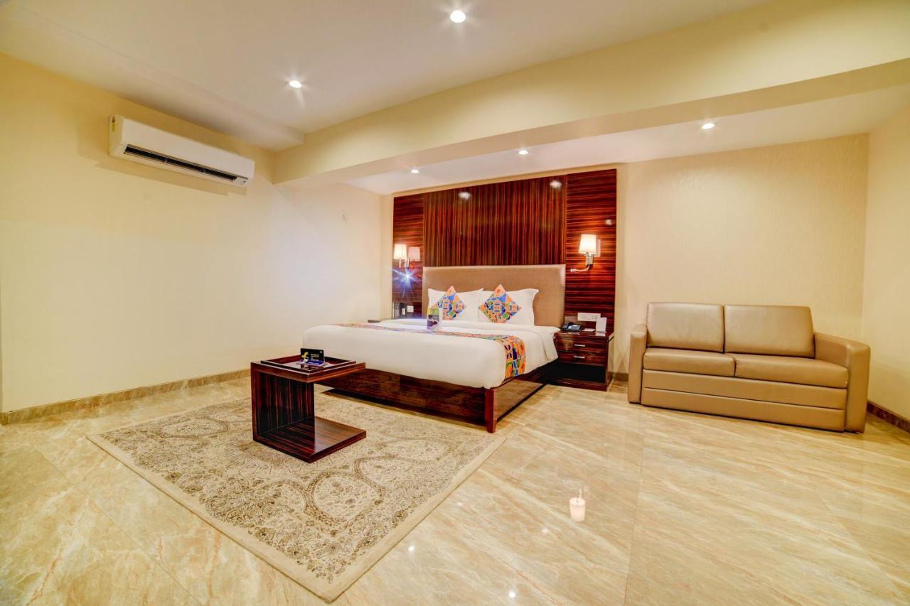 Fabhotel Prime Sarala Crown With Pool - Nr Calangute Beach Exterior foto